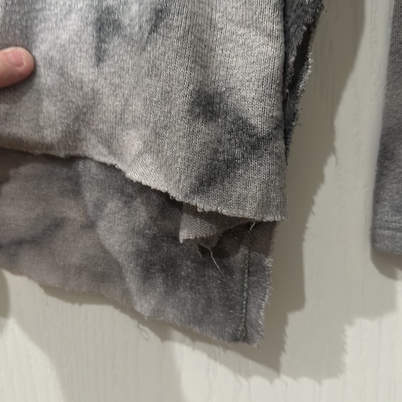 American eagle outfitters Soft and sexy plush Sz M gray marbled l/s top - Picture 4 of 6